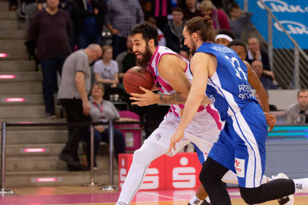 围和现场体 围和现场体