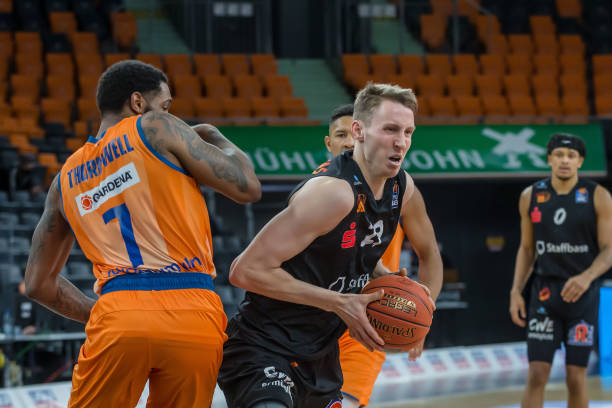 入分析比赛 入分析比赛