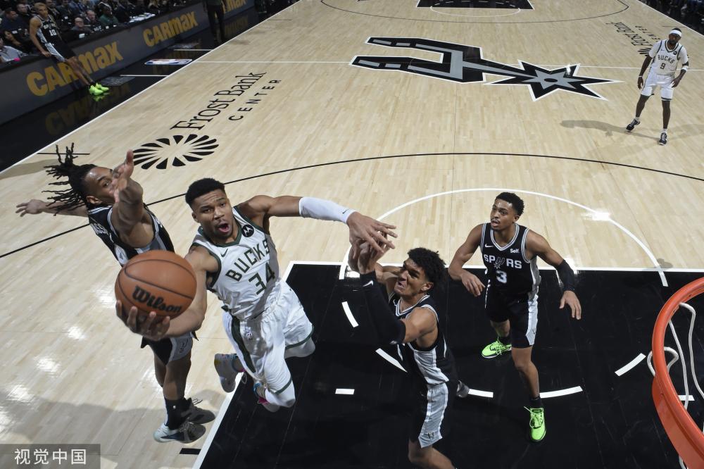 冰雪运动的 冰雪运动的