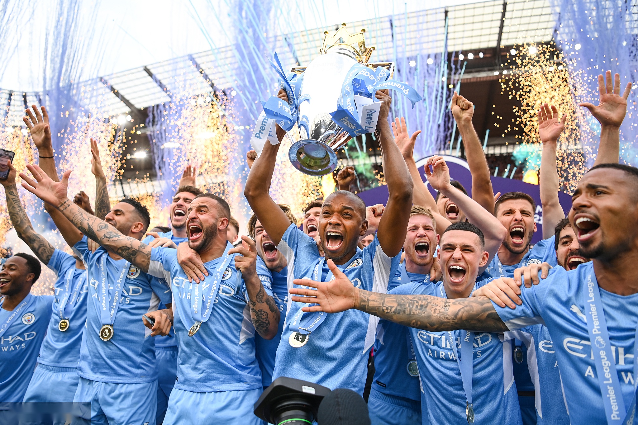 球员间的默 球员间的默