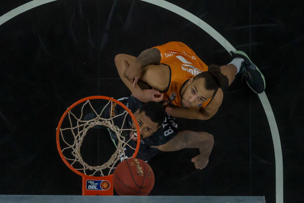 离开了自己 离开了自己