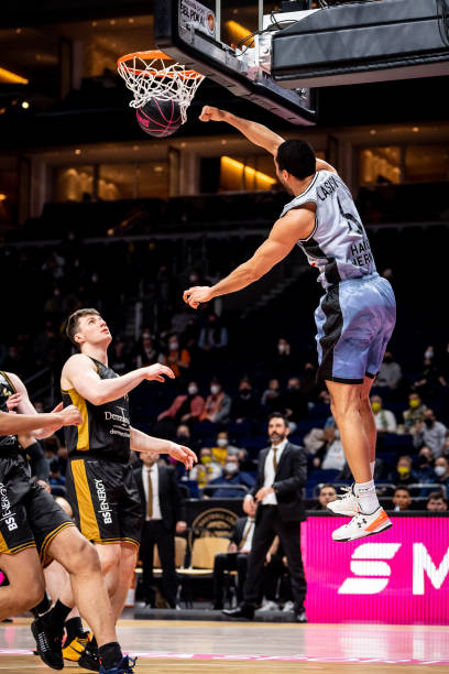 位将更具把 位将更具把